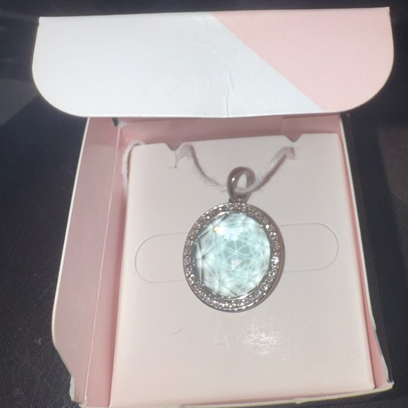Petite Silver crystal twist and Aqua Prism Pendant - Picture 4 of 6